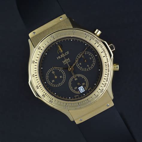 Hublot MDM Chronograph 18K Gold Blue Dial 1810.3